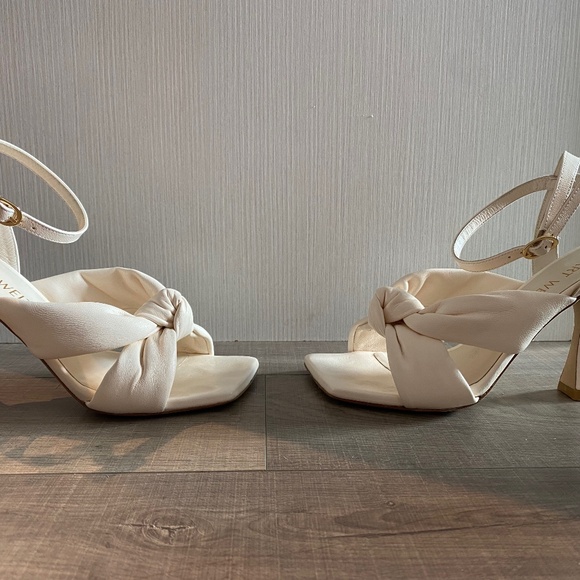 Stuart Weizman Playa Knot Heels - Picture 2 of 5